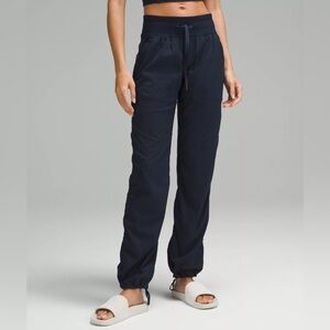 Lululemon dance studio pants size 8